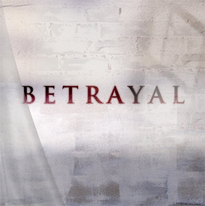 【お先見！】ちょっぴりダークな街シカゴで繰り広げられる不倫メロドラマ『Betrayal』 
