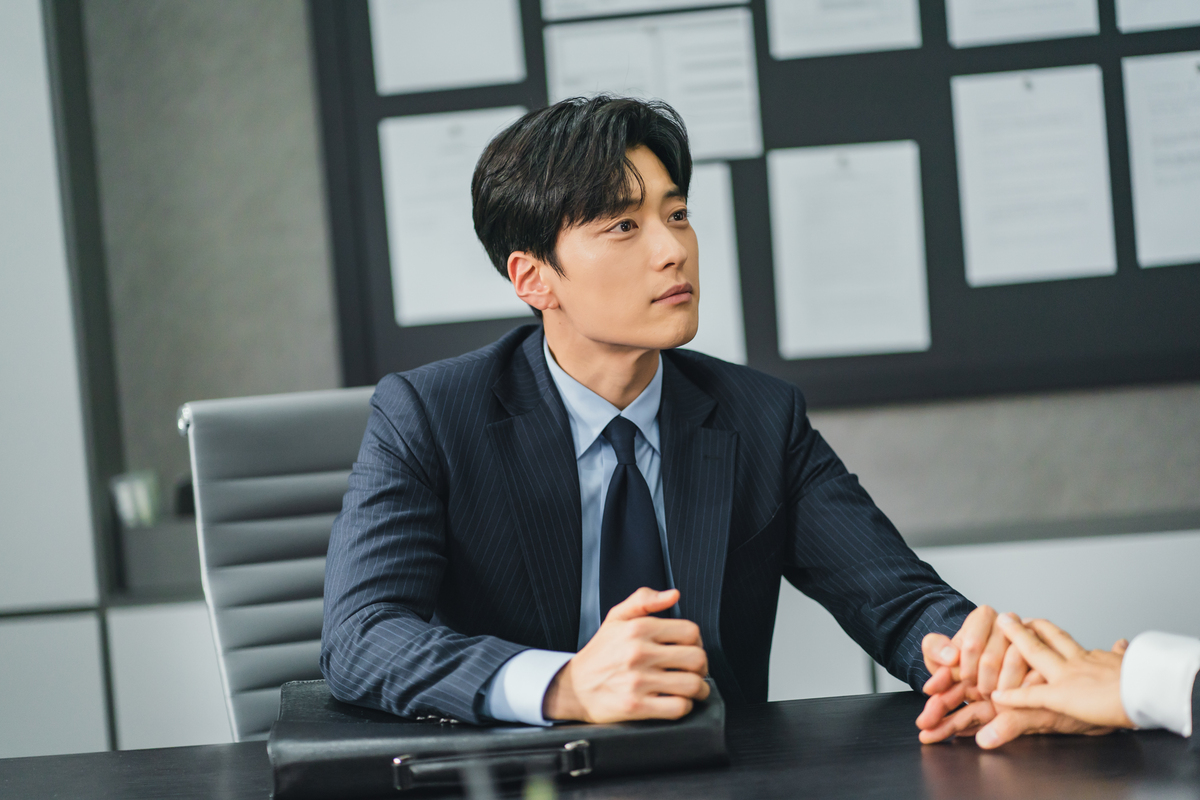 私たち、他人になれるかな?