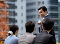 ソウルの家から大企業に通うキム部長の物語
