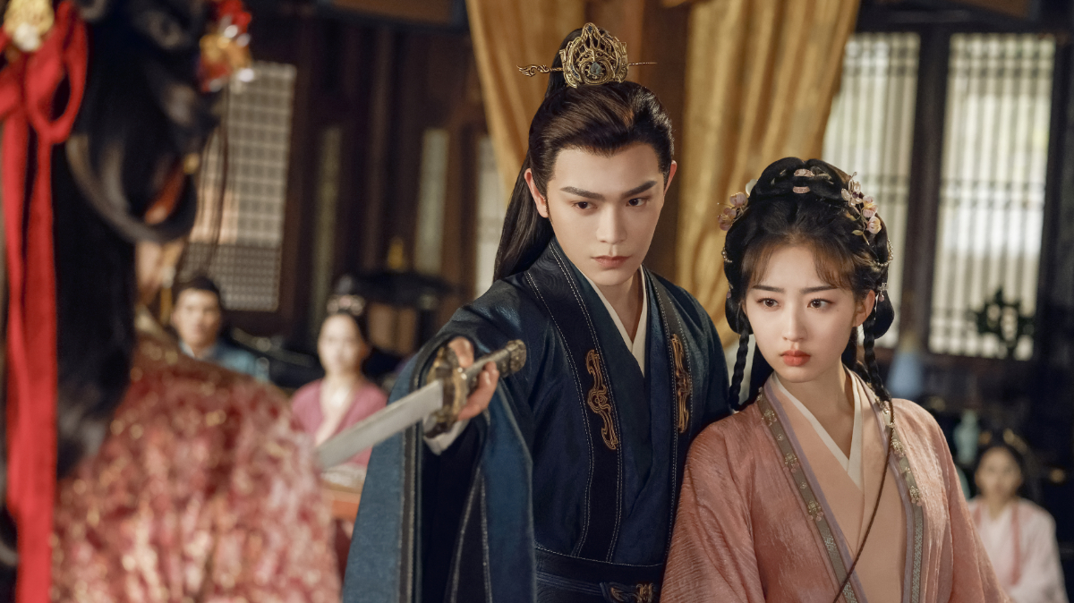 『長楽曲（ちょうらくきょく）～白い愛、黒い罪～』場面写真