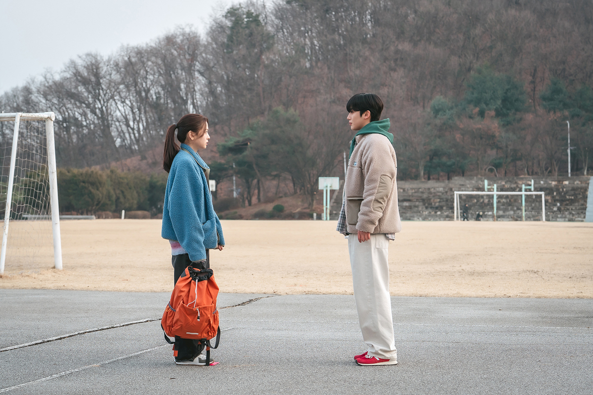 『第4次恋愛革命 ～出会いはエラー：恋はアップデート～』場面写真