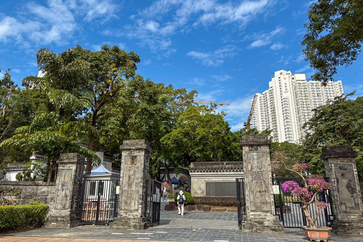 『トワイライト・ウォリアーズ 決戦！九龍城砦』セット展示