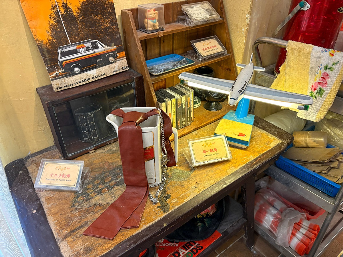 『トワイライト・ウォリアーズ 決戦！九龍城砦』セット展示