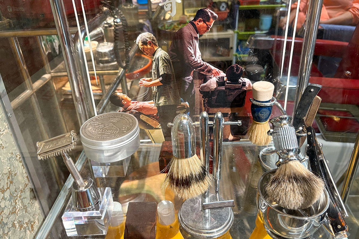 『トワイライト・ウォリアーズ 決戦！九龍城砦』セット展示