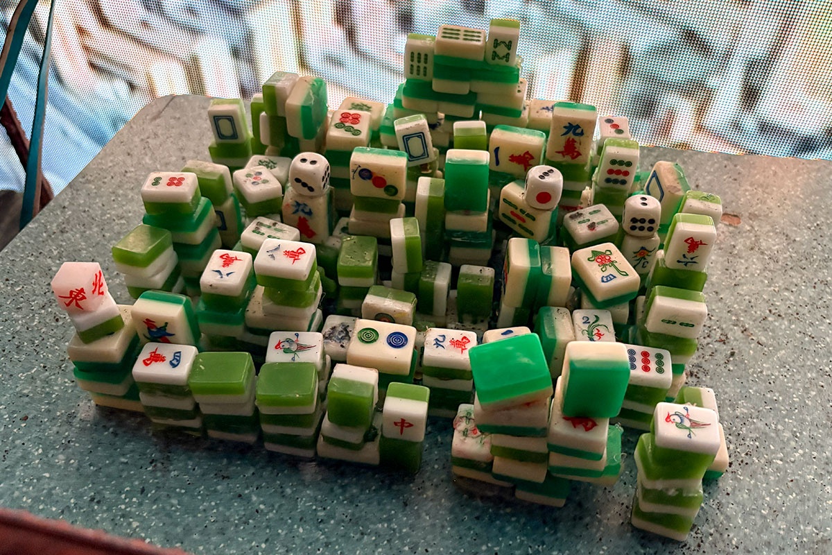 『トワイライト・ウォリアーズ 決戦！九龍城砦』セット展示