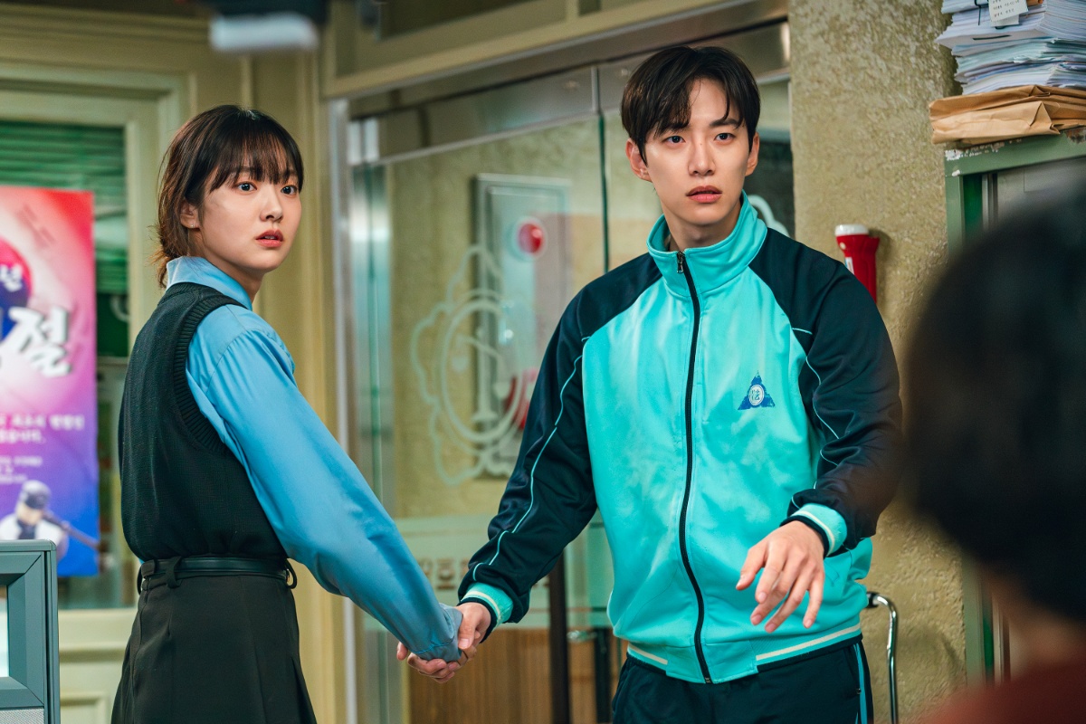 『CASHERO 〜ヒーローは現金を持つ〜』場面写真