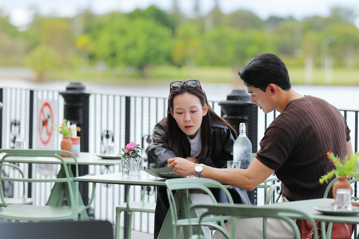 ドルシングルズ 7 IN GOLD COAST