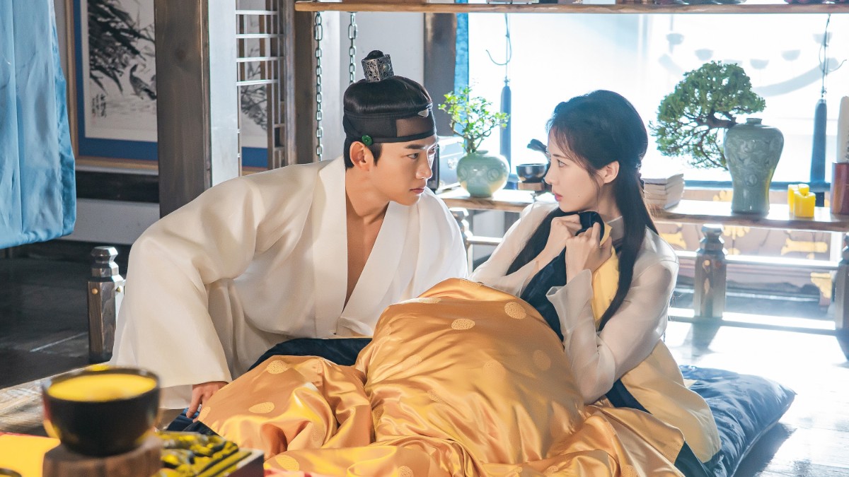 主役の初夜、私が奪っちゃいました