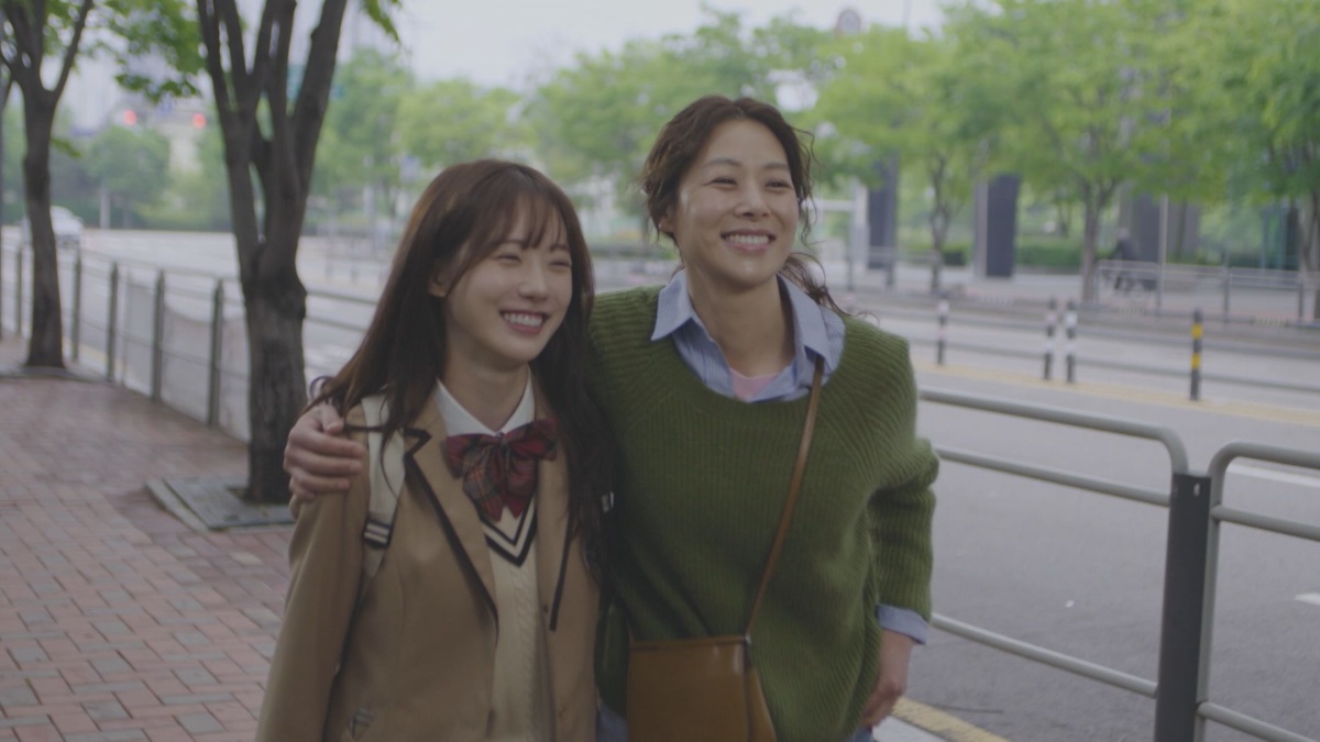韓国ドラマ『太陽を飲み込んだ女』場面写真