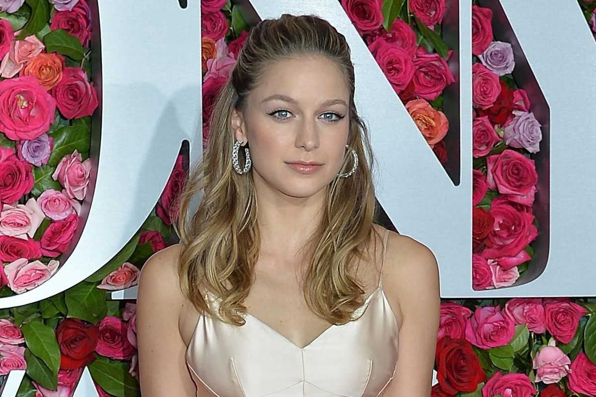 スーパーガール メリッサ ブノワが作家デビュー ニュース 海外ドラマ 海外ドラマnavi