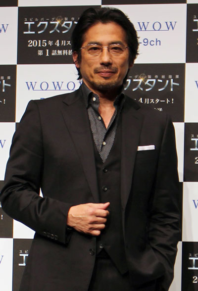スピルバーグ製作総指揮のドラマ『エクスタント』に出演の真田広之、「来年は日本映画にも出たい」と抱負を語る！