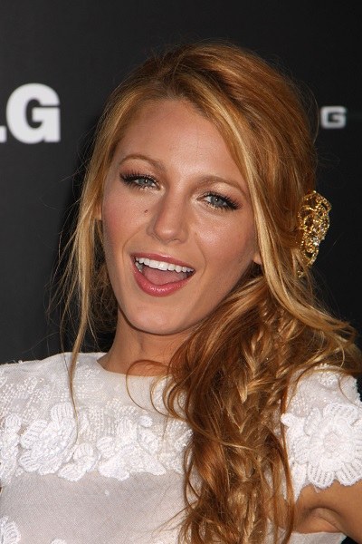 ゴシップガール 新米ママのブレイク ライブリー 親友3人が娘のゴッドマザーに 海外ドラマnavi