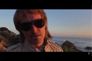 『ほぼ冒険野郎 マクグルーバー』ドラマ版にローレンス・フィッシュバーン&ミッキー・ロークらが出演!
