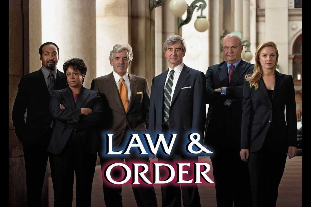 復活する Law Order シーズン21にサム ウォーターストンが続投 海外ドラマnavi