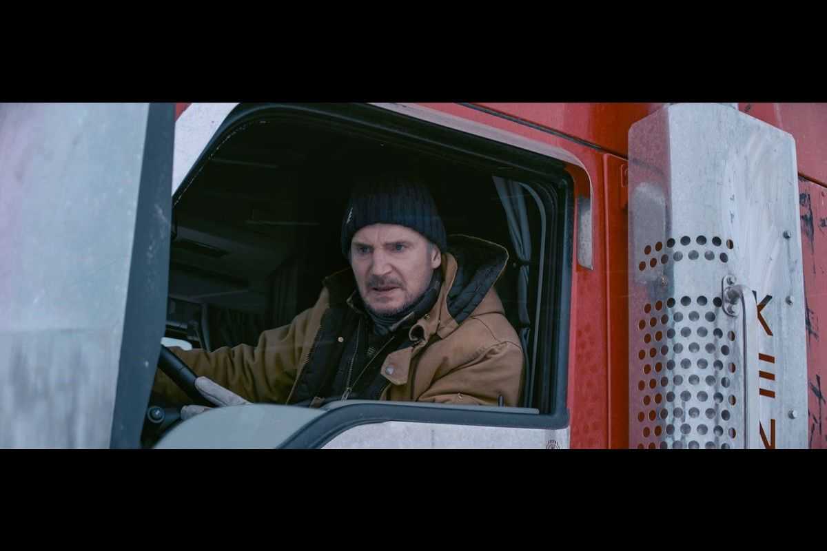 『アイス・ロード』"不屈の男"リーアム・ニーソンがトラック運転手の元で役作り！
