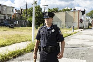 ジョン・バーンサル主演『The Wire』製作陣の新作HBOクライムドラマ予告編