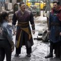 『ドクター・ストレンジ／マルチバース・オブ・マッドネス』ストレンジとウォン、アメリカ・チャベス