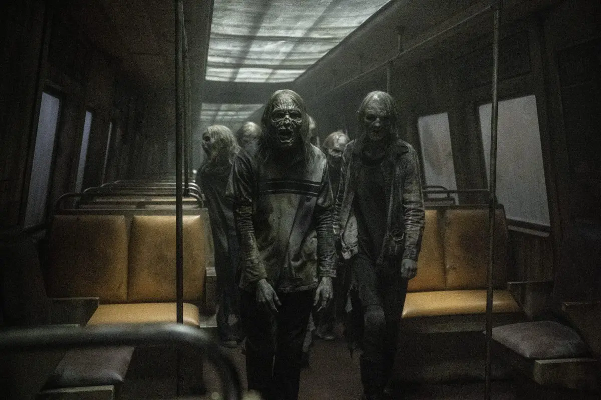 ウォーキングデッド ジオラマ 刑務所カールとゾンビ。組み立て式 ASTRO ZOMBIES | McFARLANE TOYS THE WALKING DEAD TV USA