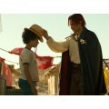 Netflix『ONE PIECE』場面写真（ルフィ、シャンクス）