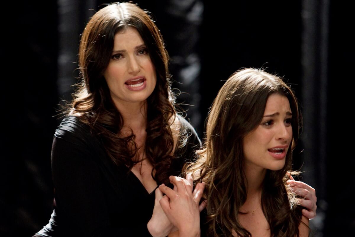 『Glee／グリー』キャストの葛藤…イディナ・メンゼルはリア・ミシェルの母親を演じるのに抵抗があった？