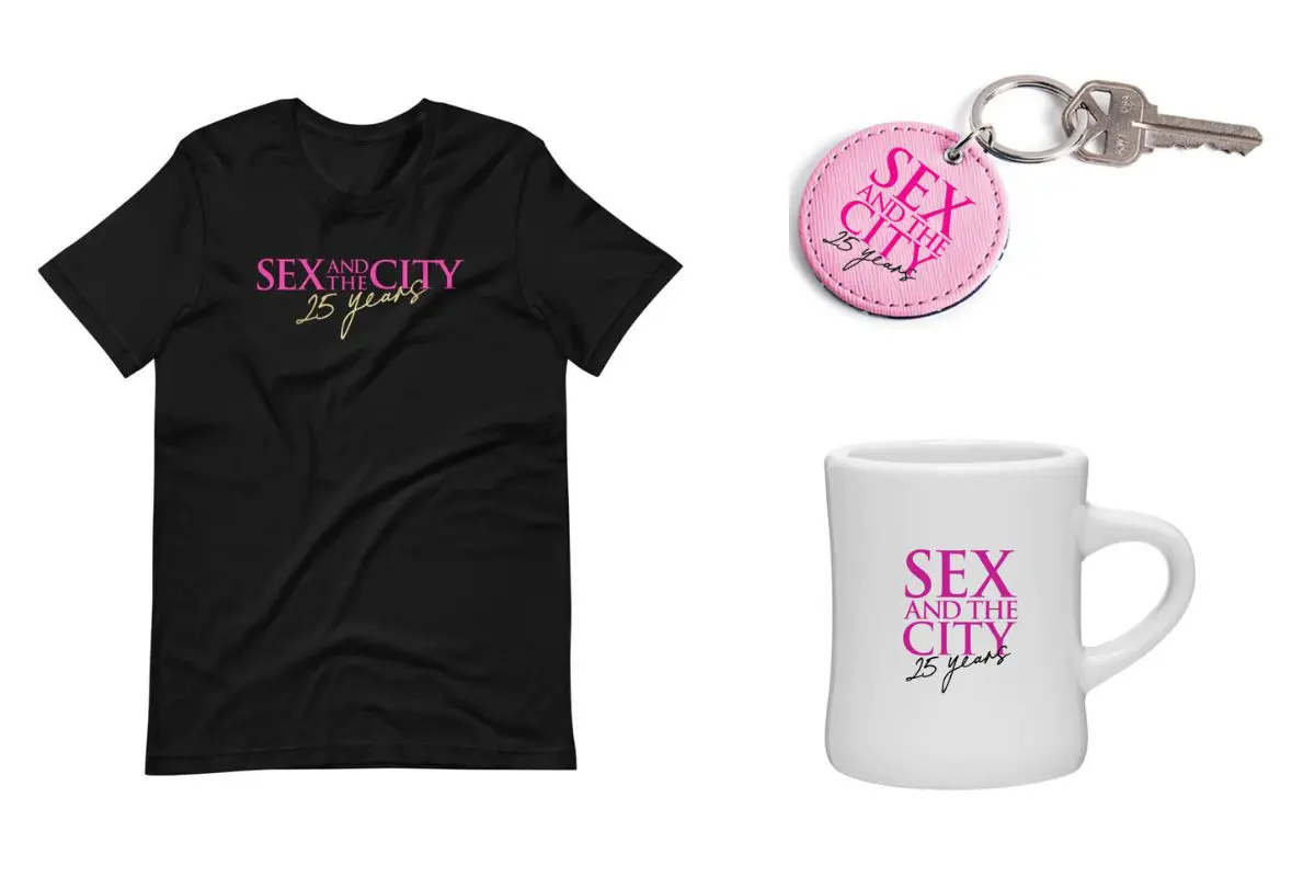 SEX AND THE CITY 25 years ノートとキーホルダー SEX AND THE CITY 25 years ノートとキーホルダー セックス