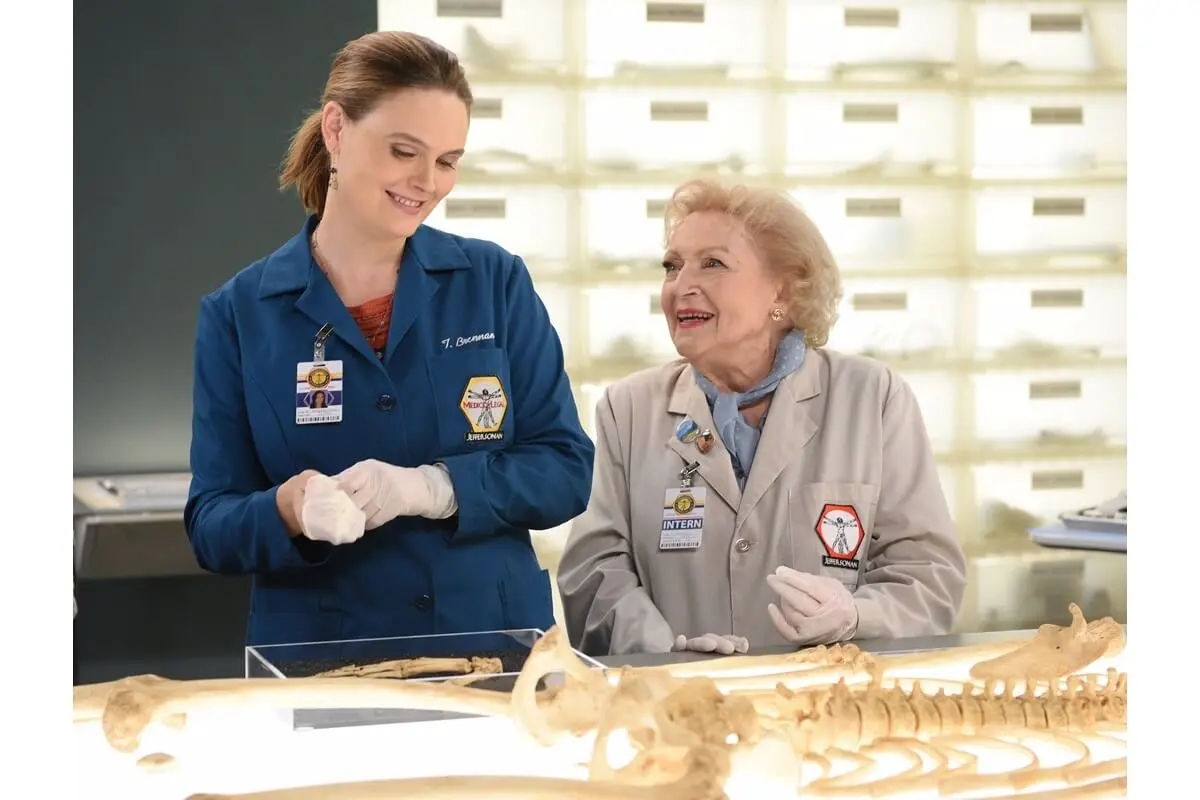 FBI』シリーズの主役も！『BONES -骨は語る-』あの人は今…アシスタント