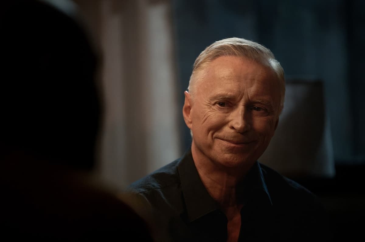 ロバート・カーライル(Watson)