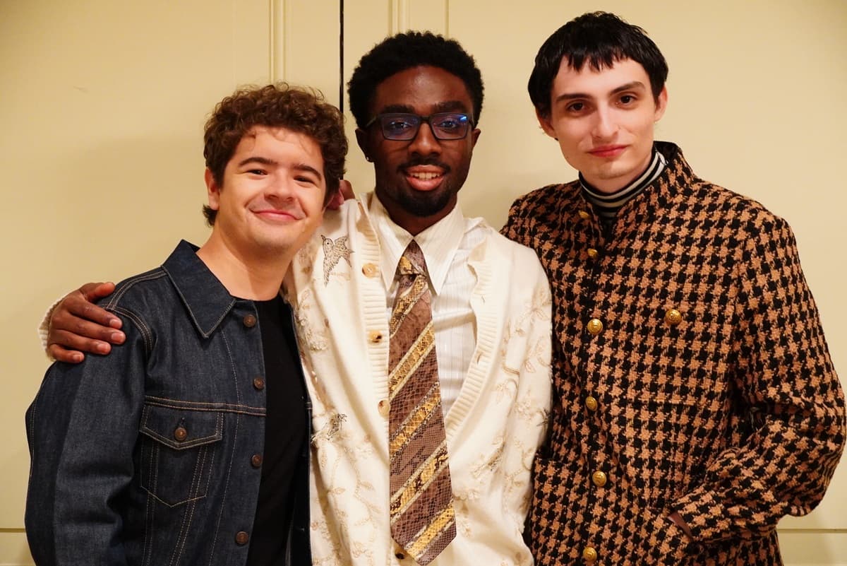 『ストレンジャー・シングス』 ゲイテン・マタラッツォ、ケイレブ・マクロクリン、フィン・ウォルフハード