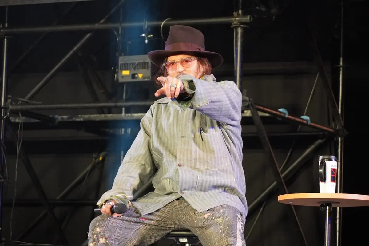 東京コミコン2025】ジョニー・デップ、ファンへの熱い想いでステージが