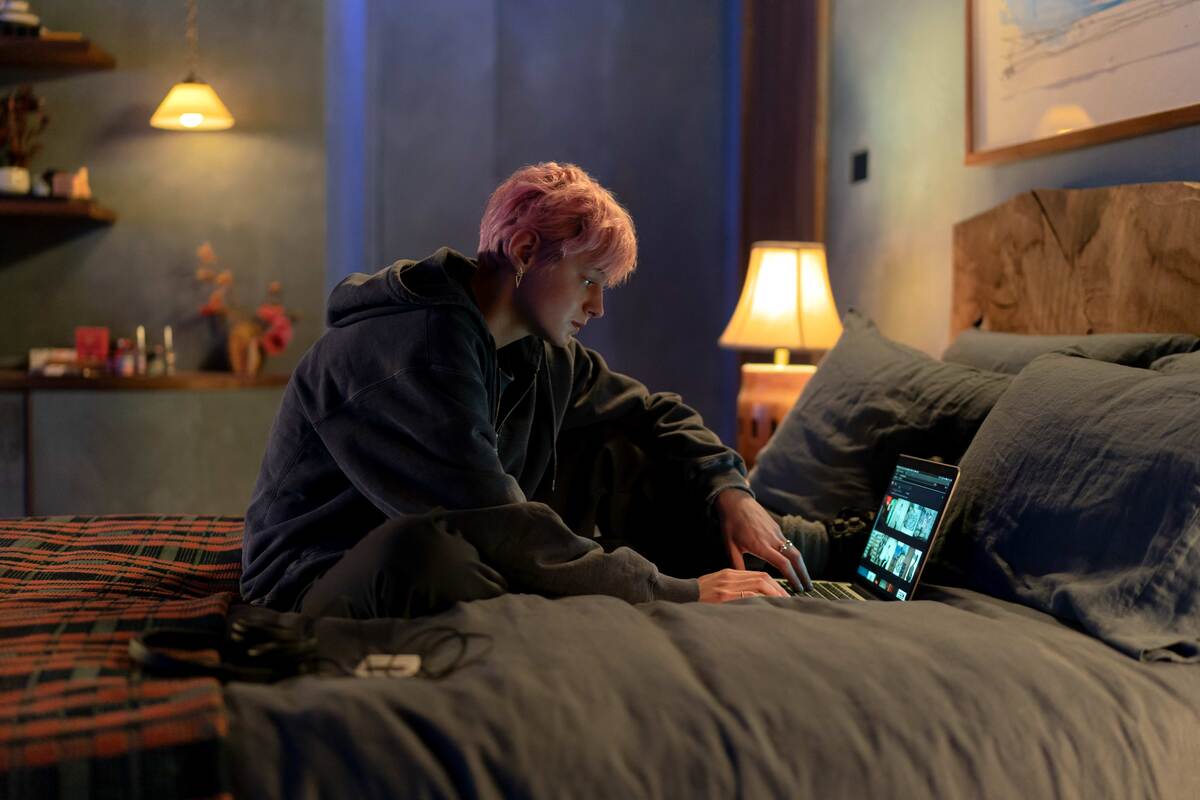 『マーダー・イン・ザ・ワールドエンド』場面写真