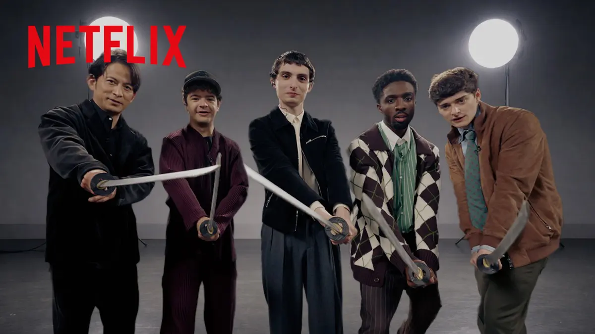 岡田准一が『ストレンジャー・シングス』キャストに武術指導！コラボ