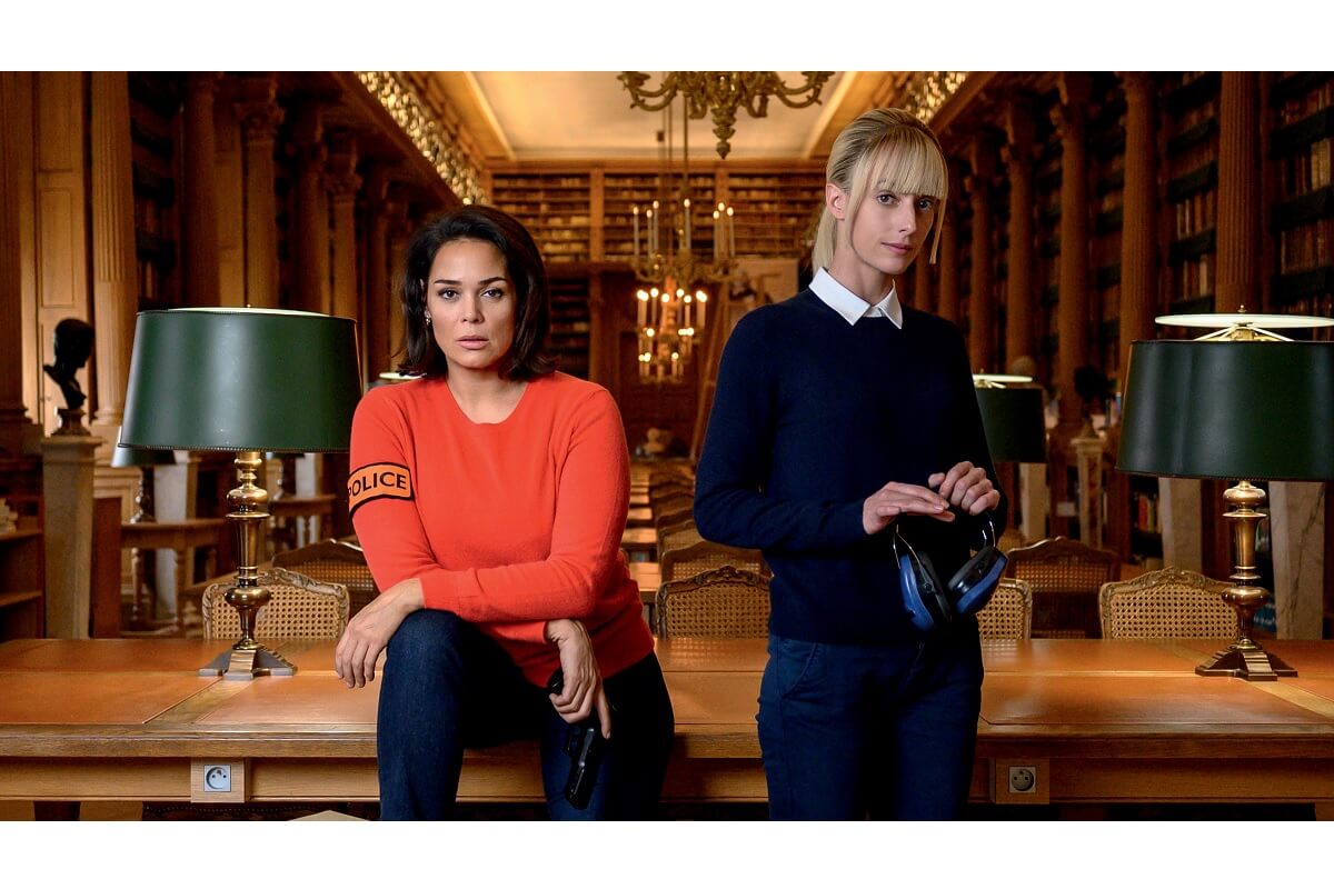 アストリッドとラファエル 文書係の事件録