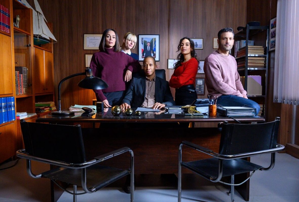 アストリッドとラファエル 文書係の事件録