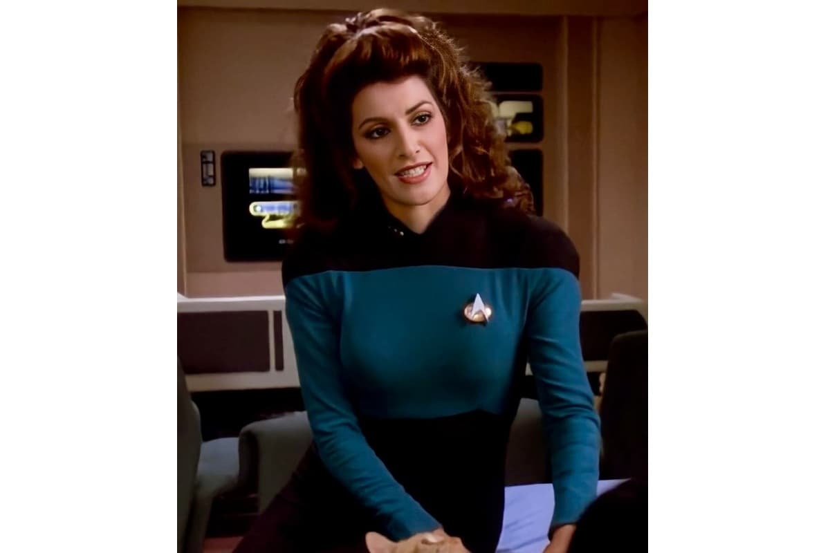 マリーナ・サーティス