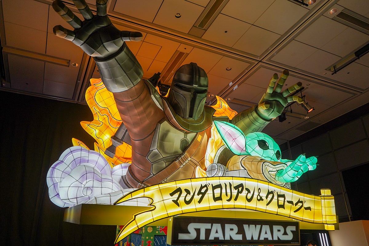 マンダロリアンとグローグーの巨大ねぶた