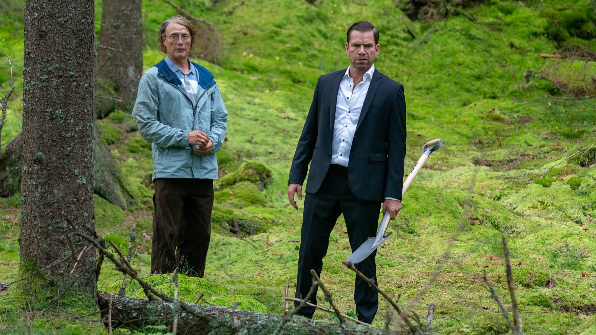 場面写真1_さよなら、僕の英雄