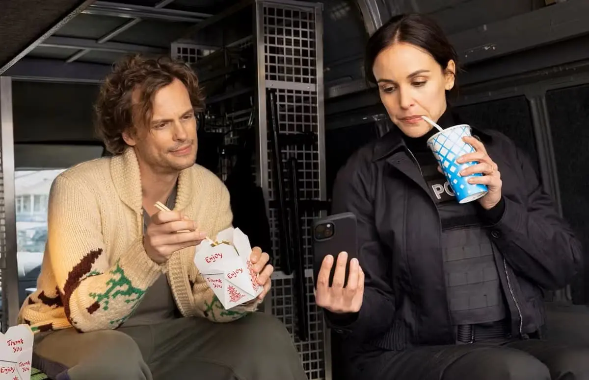 名探偵モンク』トニー・シャルーブがマシュー・グレイ・ギュブラーの 